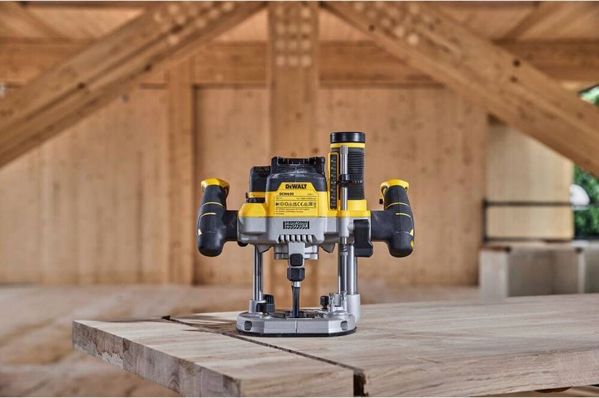 Фрезер аккумуляторный бесщеточный DeWALT DCW620NT DCW620NT фото
