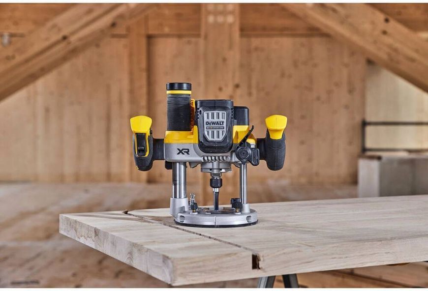 Фрезер аккумуляторный бесщеточный DeWALT DCW620NT DCW620NT фото