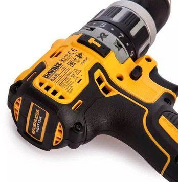 Дриль-шуруповерт акумуляторний безщітковий ударний DeWALT DCD796D2 DCD796D2 фото