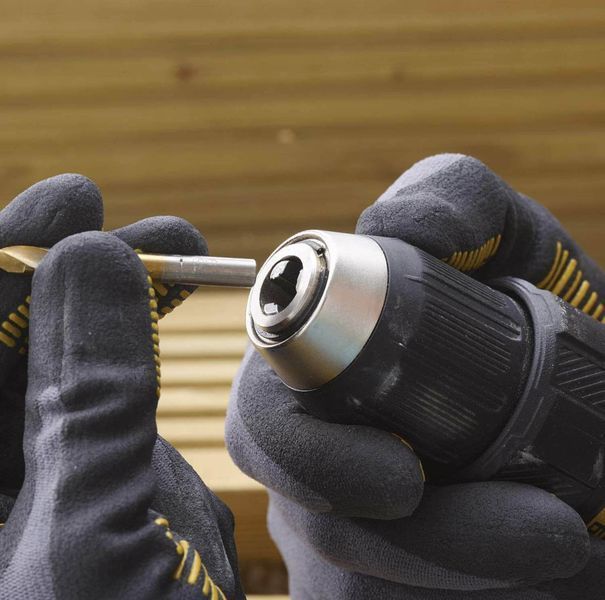 Дрель-шуруповерт безщеточная аккумуляторная STANLEY FATMAX SFMCD710D2K SFMCD710D2K фото