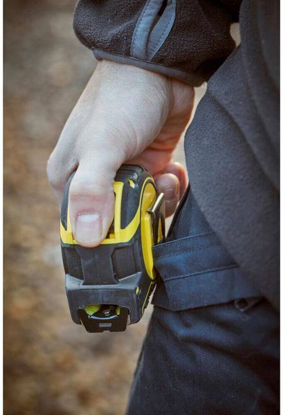 Рулетка измерительная FatMax&reg;Autolock длиной 8 м/26, шириной 25 мм, в обрезиненном корпусе, с двойной шкалой STANLEY FMHT43243-0 FMHT43243-0 фото