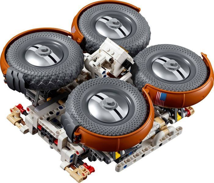 Конструктор LEGO Technic Місячний автомобіль NASA Apollo 42182 фото