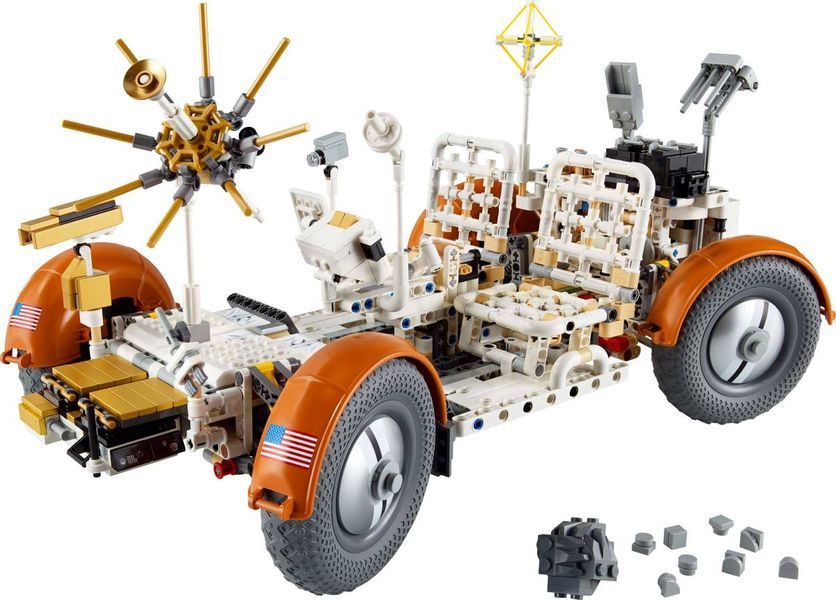 Конструктор LEGO Technic Місячний автомобіль NASA Apollo 42182 фото