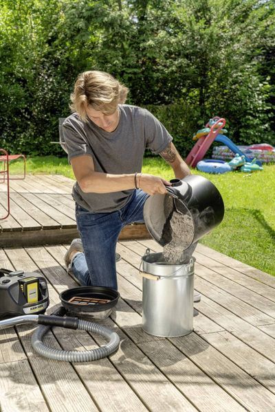 Пылесос для уборки золы Karcher AD 2 Battery 1.348-300.0 фото
