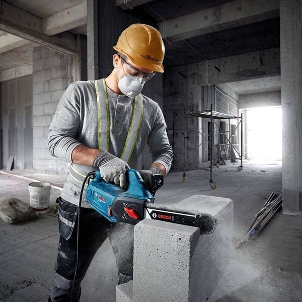 Пила для газобетонних блоків Bosch Professional GAC 250 (0.601.2B6.020) 0.601.2B6.020 фото