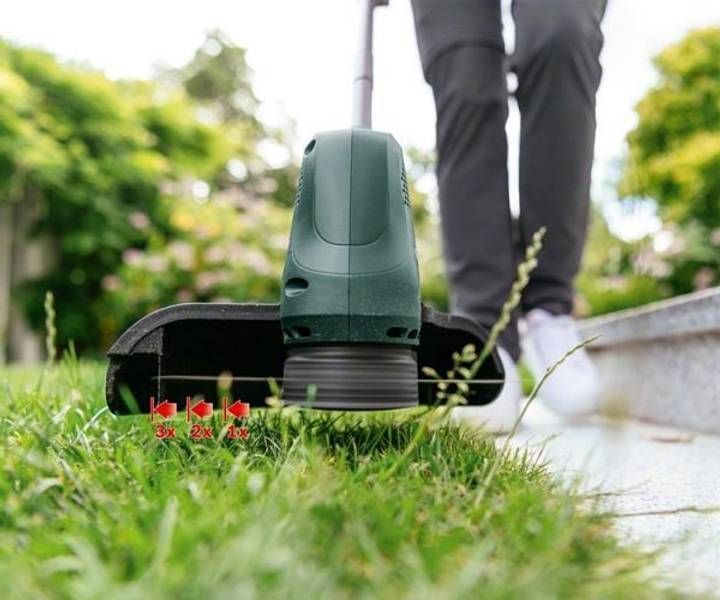 Тример садовий акумуляторний Bosch EasyGrassCut 18V-230 PBA 18V акб 1х2А&middot;год 23см 2.2кг 0.600.8C1.A03 фото