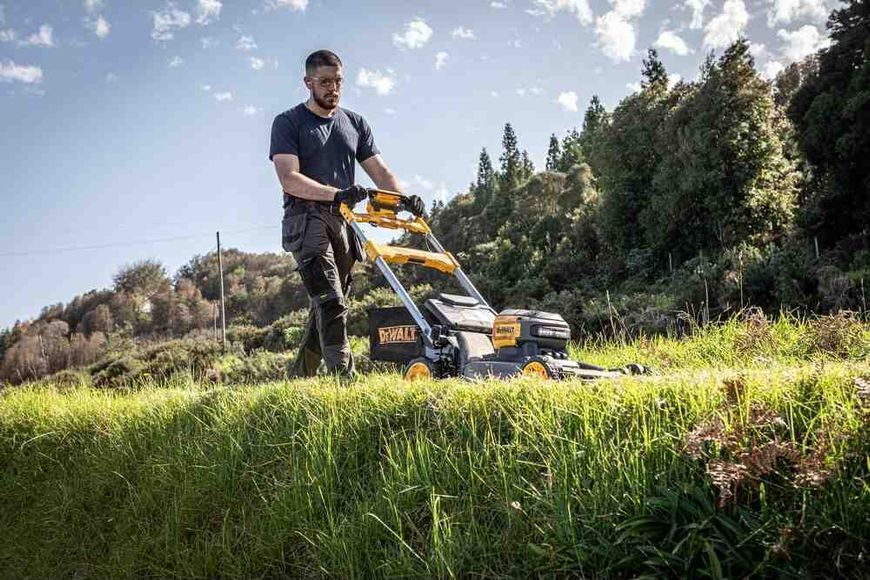 Газонокосилка DeWALT DCMWSP660N DCMWSP660N фото