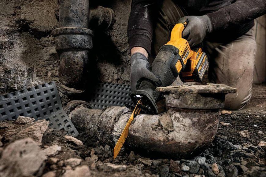 Пила сабельная аккумуляторная DeWALT DCS389N DCS389N фото
