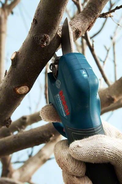 Секатор Bosch Pro Pruner аккумуляторный (06019K1021) 0.601.9K1.021 фото