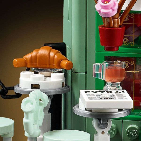 LEGO 10362 Icons Французское кафе 10362 фото