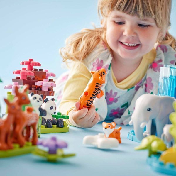 Конструктор LEGO DUPLO Родини диких тварин 3 в 1 92 елементи (10446) 10446 фото