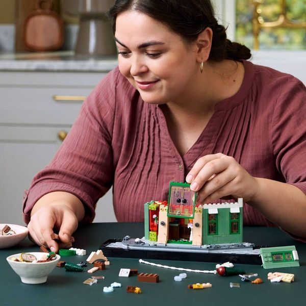 LEGO 10362 Icons Французское кафе 10362 фото