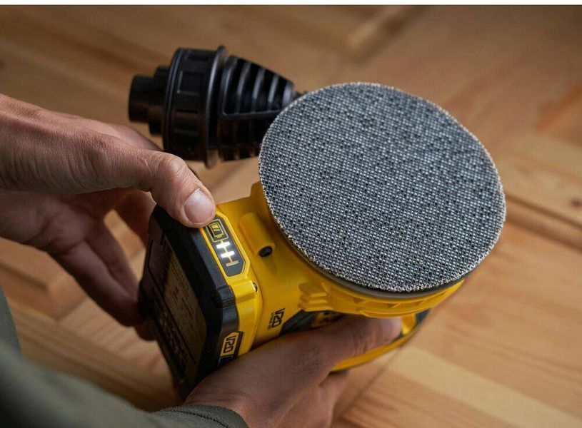 Шліфмашина ексцентрикова акумуляторна безщіткова STANLEY FATMAX SFMCW220D1S SFMCW220D1S фото