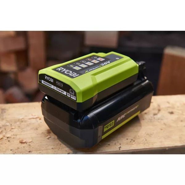 Зарядний пристрій Ryobi Max Power RY36C17A 36В 1.7А (5133004557UNP) 5133004557 фото