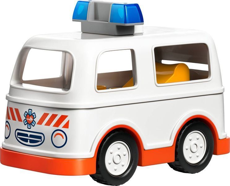 Конструктор LEGO DUPLO Скорая помощь с водителем 19 элементов (10447) 10447 фото
