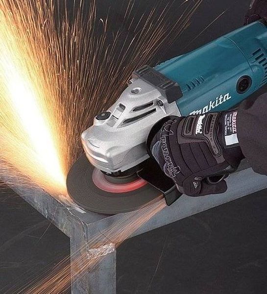 Кутова шліфмашина Makita GA7020 GA7020 фото