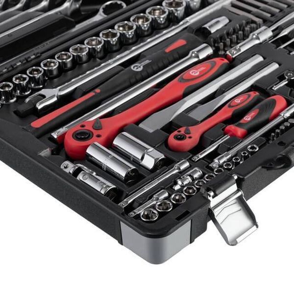 Набор инструментов профессиональный, 1/4"&1/2", 145 ед. INTERTOOL ET-7145 ET-7145 фото