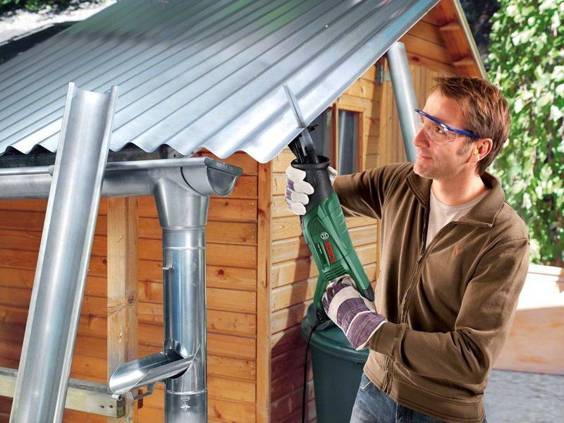 Пила сабельная Bosch PSA 700 E (06033A7020) 0.603.3A7.020 фото