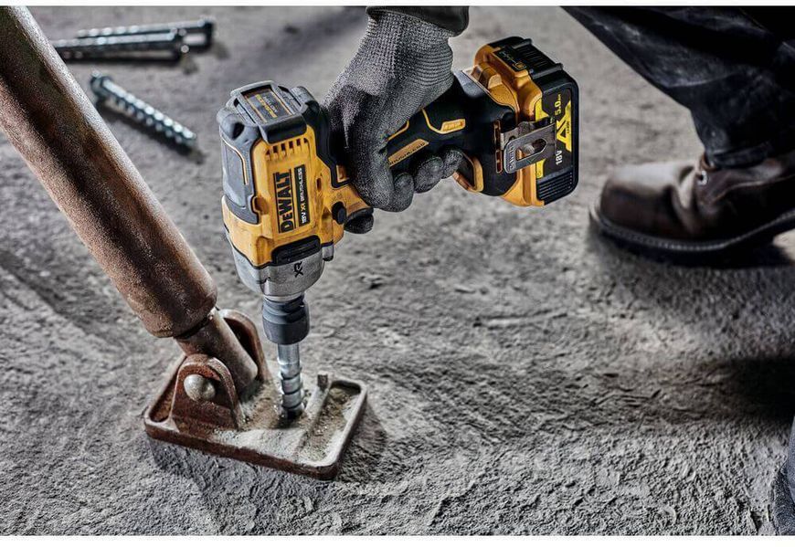 Гайковерт ударный аккумуляторный бесщеточный DeWALT DCF892N DCF892N фото