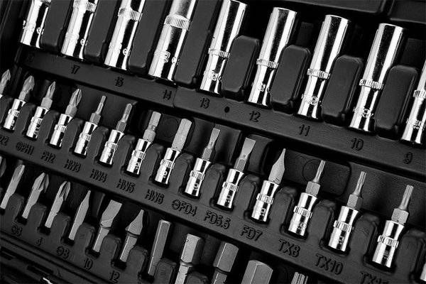Набір торцевих головок NEO Tools, 94шт, 1/2", 1/4", CrV, кейс (10-062) 10-062 фото