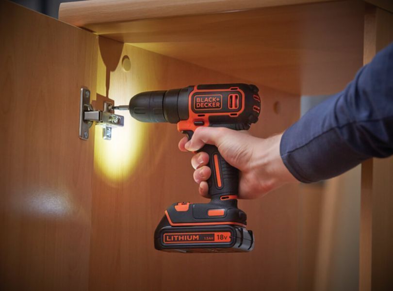 Дриль-шурупокрут акумуляторний BLACK+DECKER BDCD18 BDCD18 фото