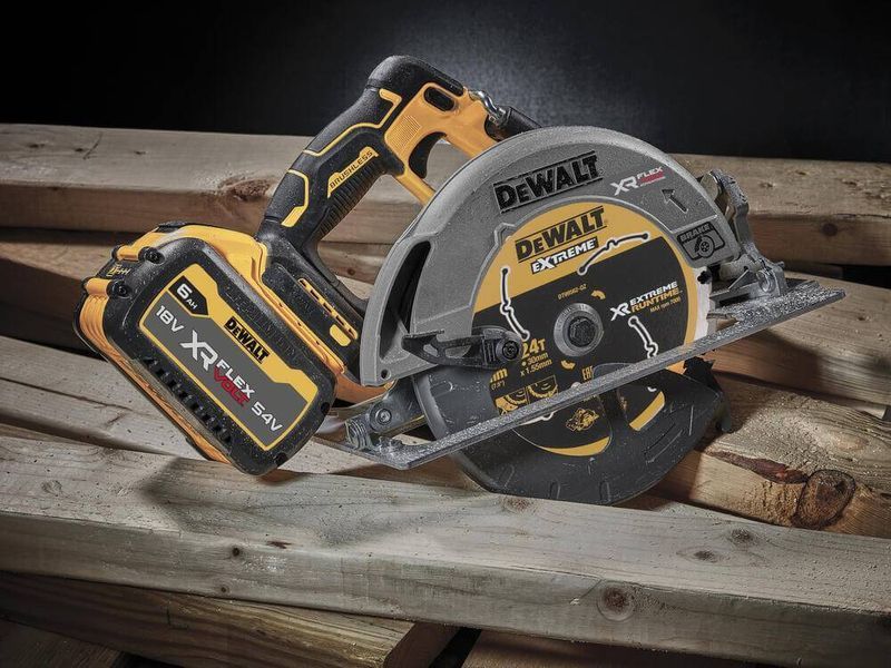 Пила дискова акумуляторна безщіткова DeWALT DCS573NT DCS573NT фото