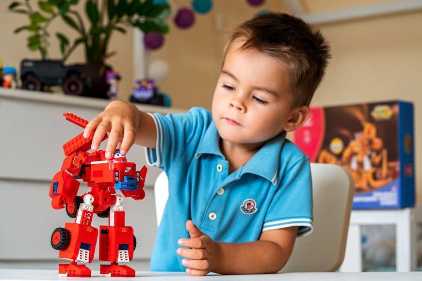 Конструктор-трансформер Super Wings Small Blocks 2-in-1 Buildable Transforming Vehicle Jett, Джетт EU385005 фото