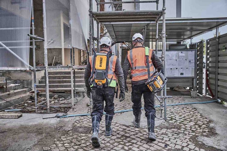Вібратор-наплічник глибинний акумуляторний POWERSHIFT DeWALT DCPS310N DCPS310N фото