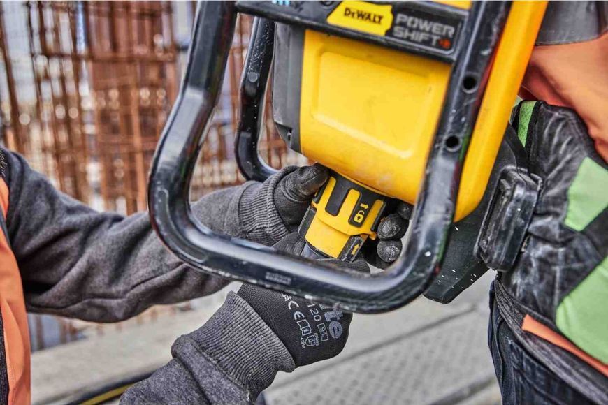 Вібратор-наплічник глибинний акумуляторний POWERSHIFT DeWALT DCPS310N DCPS310N фото