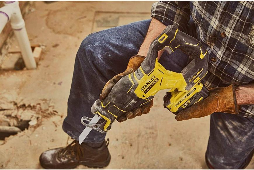Пила сабельная аккумуляторная STANLEY FATMAX SFMCS310B SFMCS310B фото