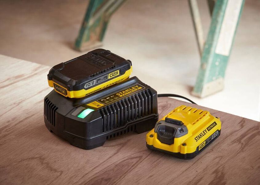 Гайковерт ударний акумуляторний STANLEY FATMAX SFMCF820D2K SFMCF820D2K фото