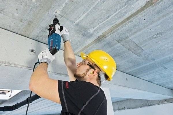 Перфоратор Bosch GBH 2-28 F (0611267600) 0.611.267.600 фото