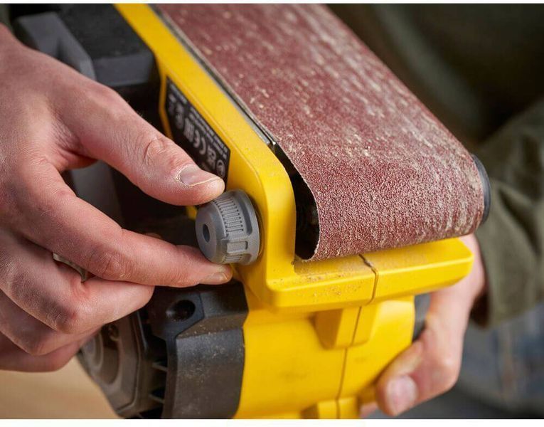 Шліфмашина стрічкова акумуляторна STANLEY FATMAX SFMCW223B SFMCW223B фото