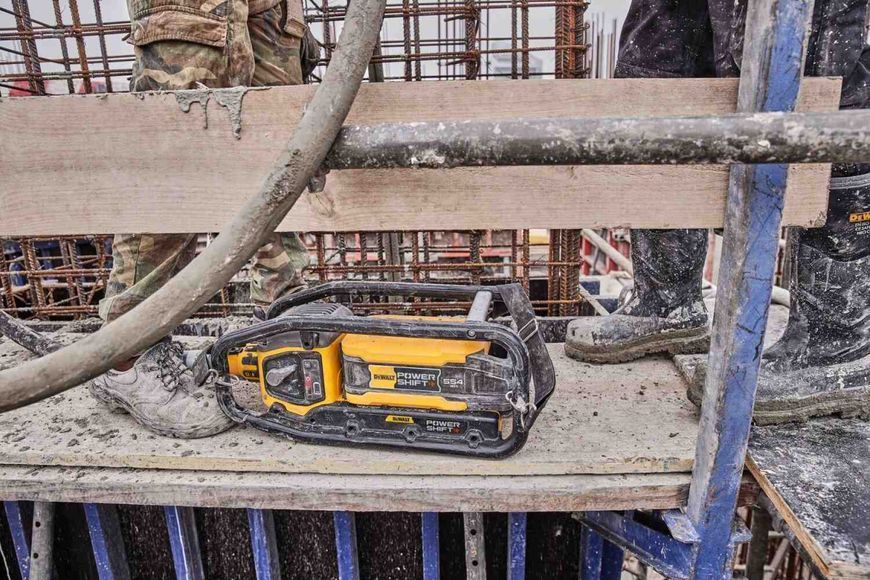 Вібратор-силовий модуль глибинний акумуляторний POWERSHIFT DeWALT DCPS320N DCPS320N фото