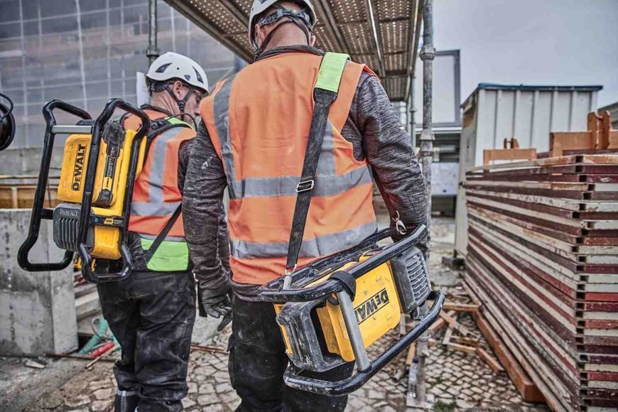 Вібратор-силовий модуль глибинний акумуляторний POWERSHIFT DeWALT DCPS320N DCPS320N фото