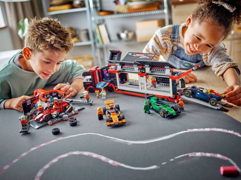 LEGO 60442 City Пилот F1 с автомобилем для гонки команды McLaren 60442 фото