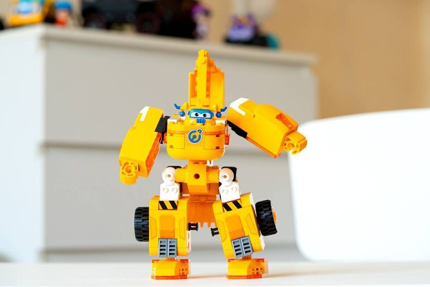 Конструктор-трансформер Super Wings Small Blocks 2-in-1 Buildable Transforming Vehicle Donnie, Донні EU385007 фото