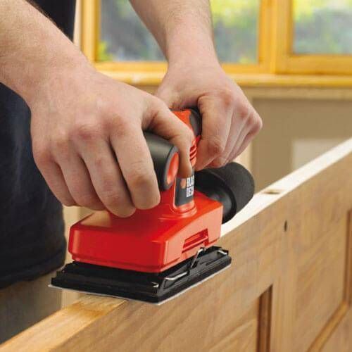 Вибрационная шлифмашина Black&Decker KA320EKA 240Вт, 91x189мм KA320EKA фото