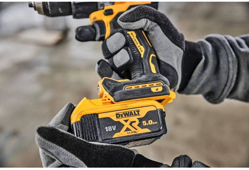 Дриль-шурупокрут акумуляторний безщітковий ударний DeWALT DCD805P2T DCD805P2T фото