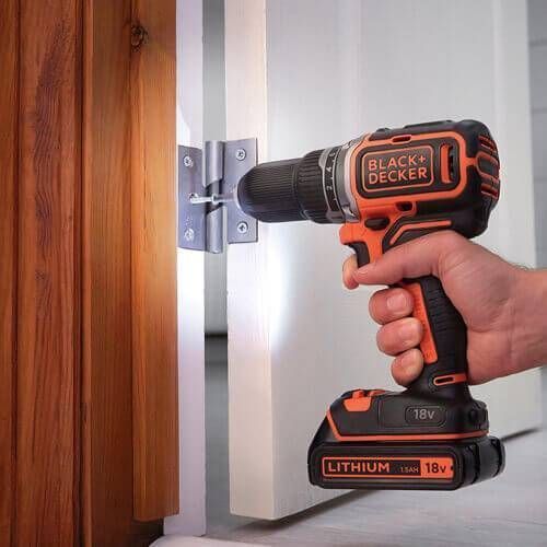 Дриль-шурупокрут акумуляторний безщітковий BLACK+DECKER BL186KB BL186KB фото