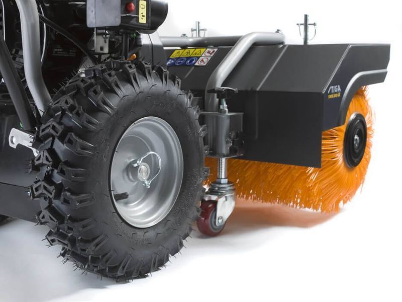 Подметальная машина бензиновая самоходная STIGA SWS800GE SWS800GE фото