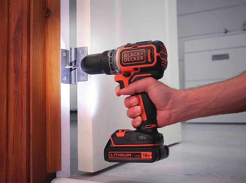 Дриль-шурупокрут акумуляторний безщітковий BLACK+DECKER BL186KB BL186KB фото