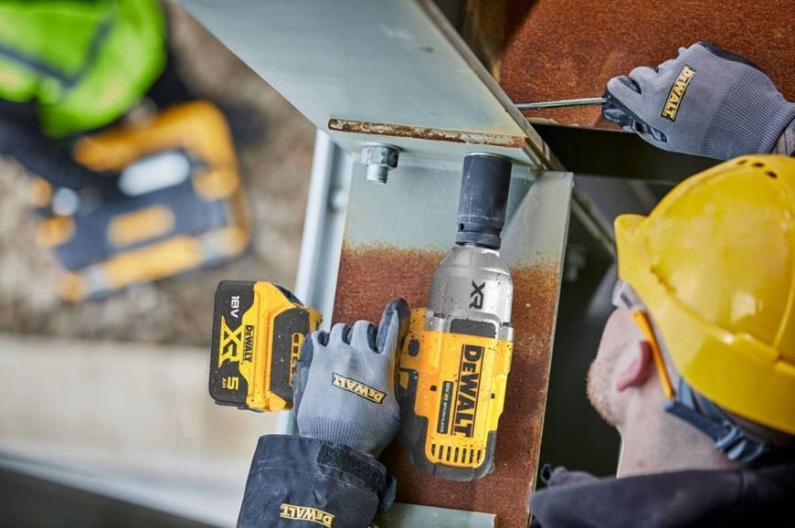 Гайкокрут ударный аккумуляторный бесщеточный DeWALT DCF900N DCF900N фото