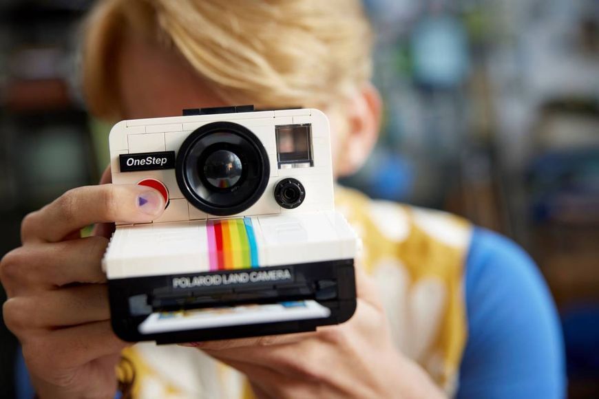 Конструктор LEGO Ideas Фотоапарат Polaroid OneStep SX-70 516 деталей (21345) 21345- фото