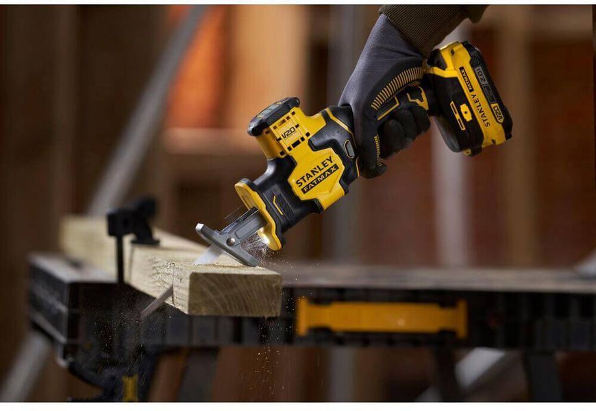 Пила сабельная аккумуляторная STANLEY FATMAX SFMCS305B SFMCS305B фото
