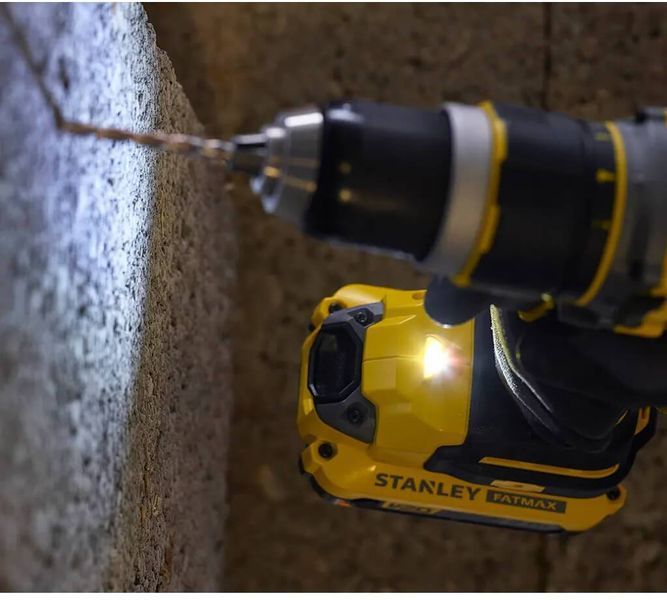 Дрель-шуруповерт ударная аккумуляторная бесщеточная STANLEY FATMAX SFMCD721B SFMCD721B фото