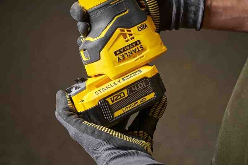 Фрезер акумуляторний безщітковий STANLEY FATMAX SFMCW400B SFMCW400B фото