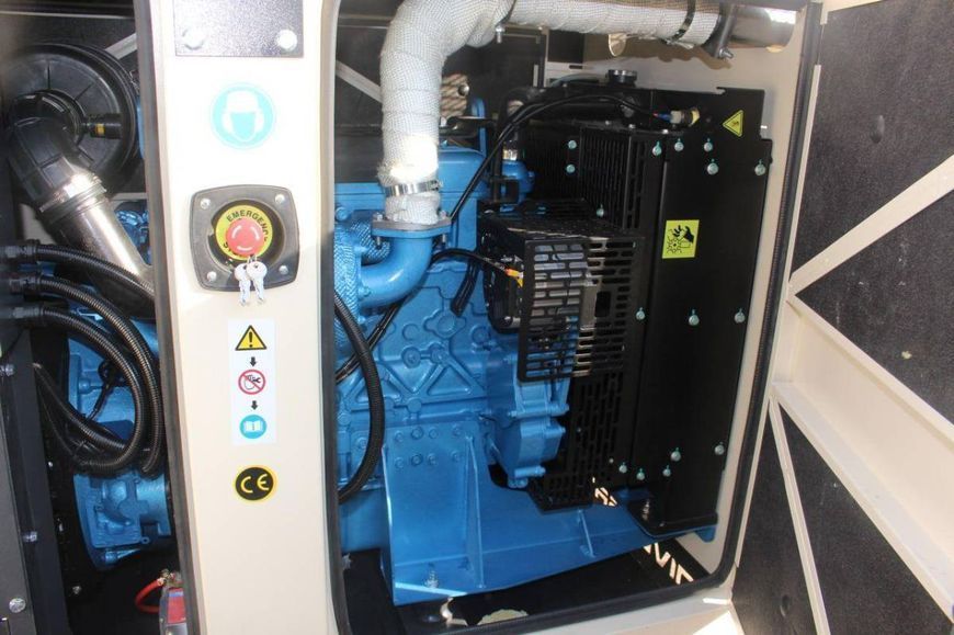 Генератор дизельный UNIVERSAL UND-BD 70 KVA UND-BD 70 KVA фото