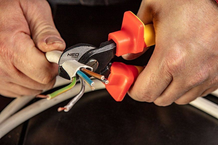 Кабелеріз Neo Tools, 160 мм, 1000 В, полірований, CrV 01-233 фото