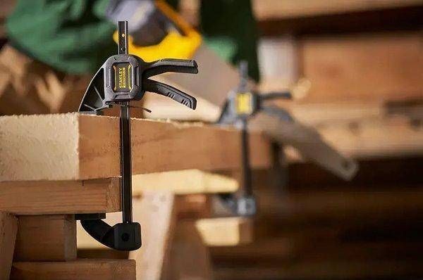 Струбцина тригерна Stanley FMHT0-83242 FMHT0-83242 фото